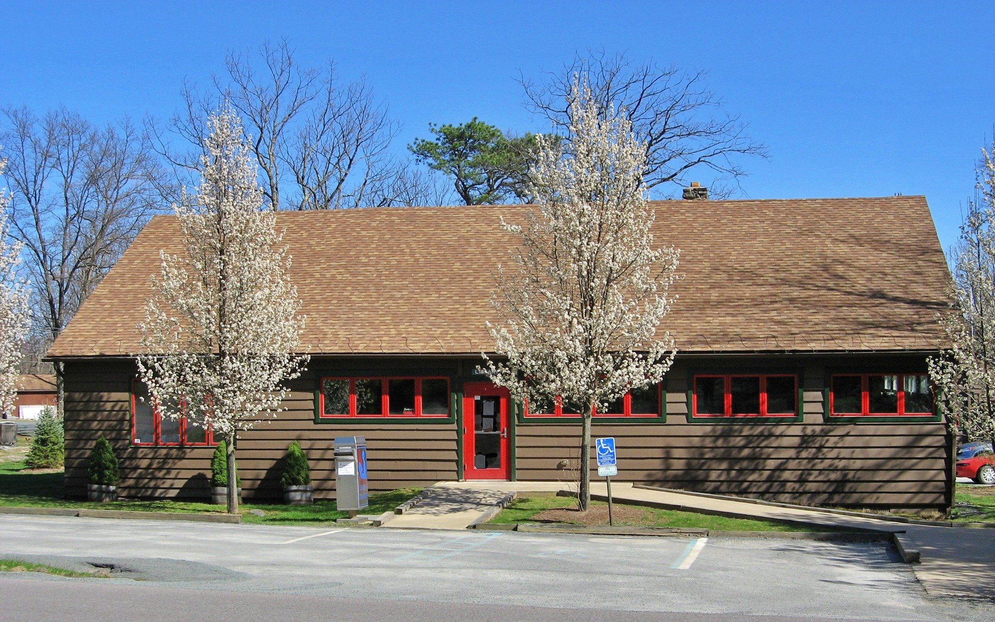 Hemlock Farms Community Library